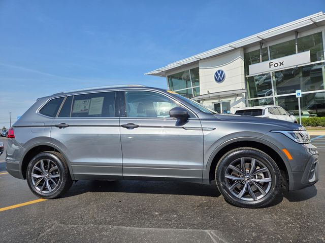 2023 Volkswagen Tiguan SE