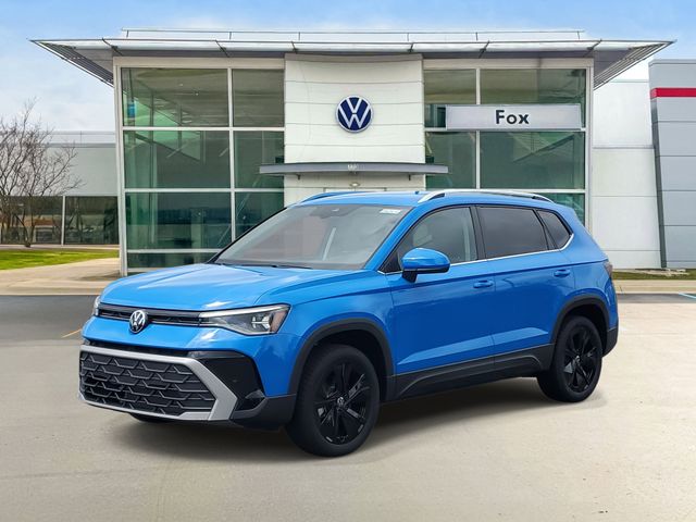 2025 Volkswagen Taos SE photo 2