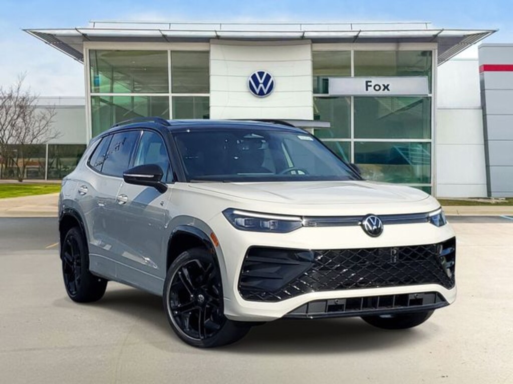 New 2026 Volkswagen Tiguan SE R-Line Black SUV