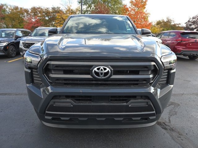 2024 Toyota Tacoma SR XtraCab photo 2