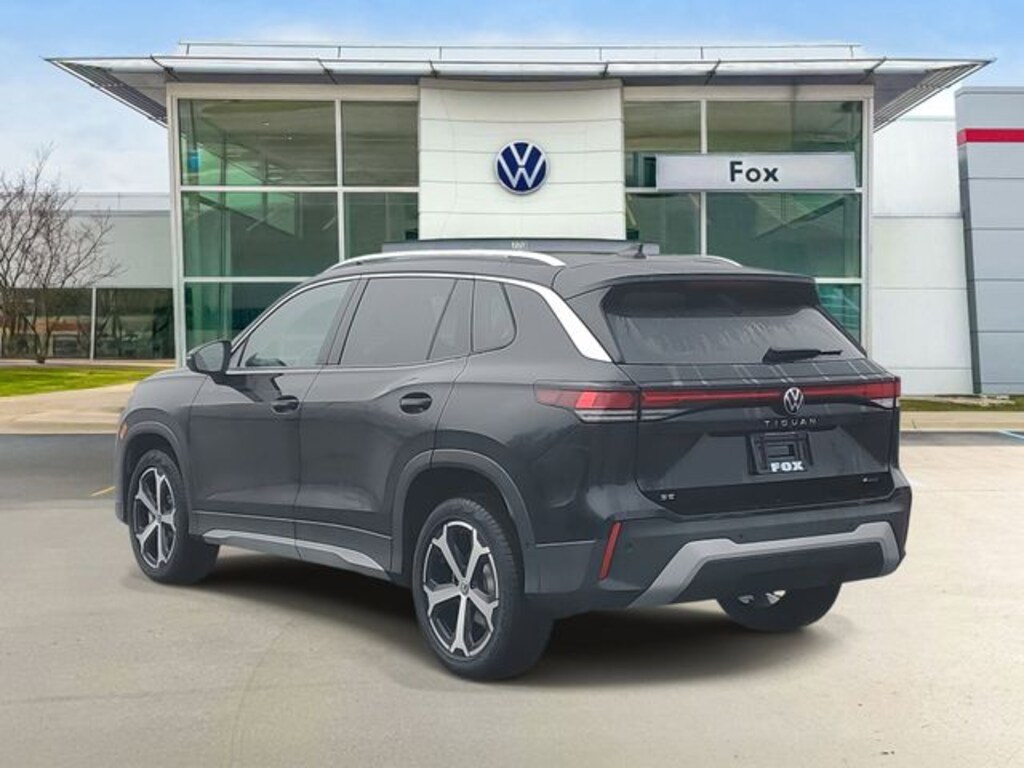 New 2026 Volkswagen Tiguan 2.0T SE SUV