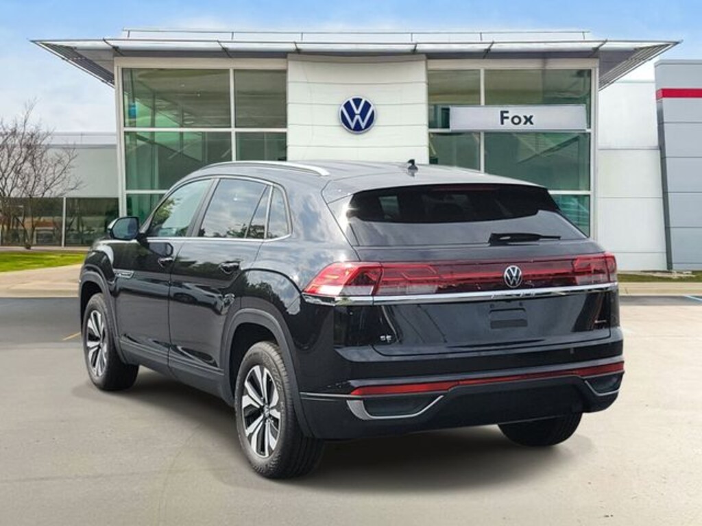 New 2026 Volkswagen Atlas Cross Sport SE SUV