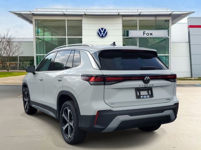2026 Volkswagen Tiguan SE - Photo 3
