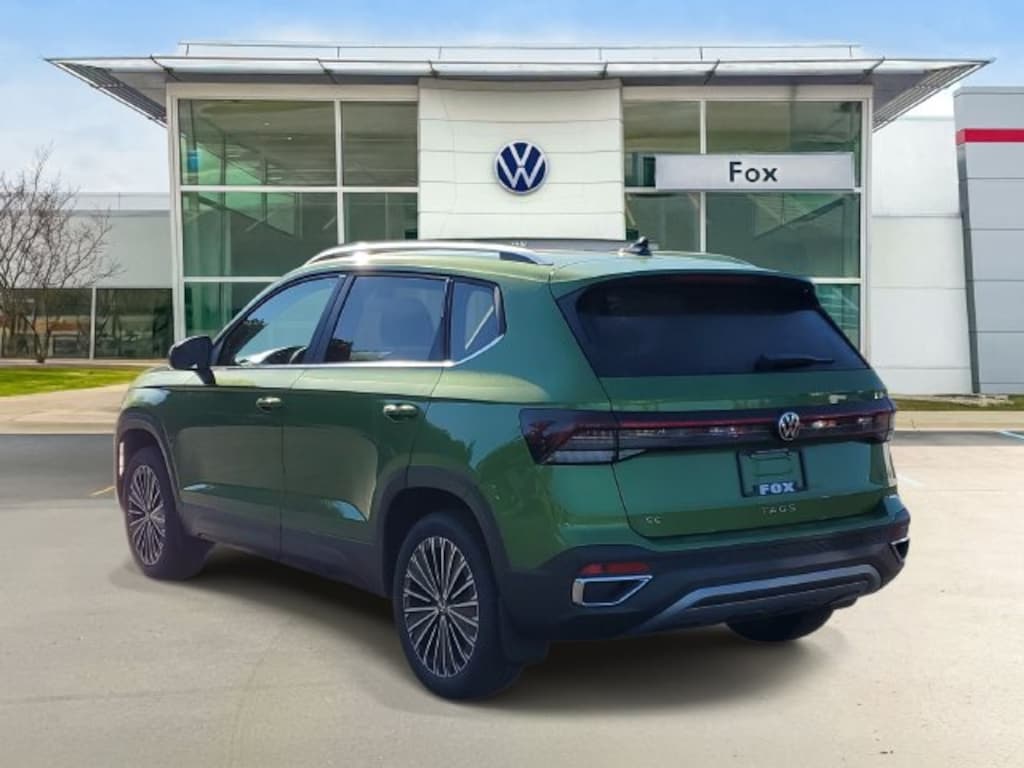 New 2027 Volkswagen Taos 1.5T SE SUV