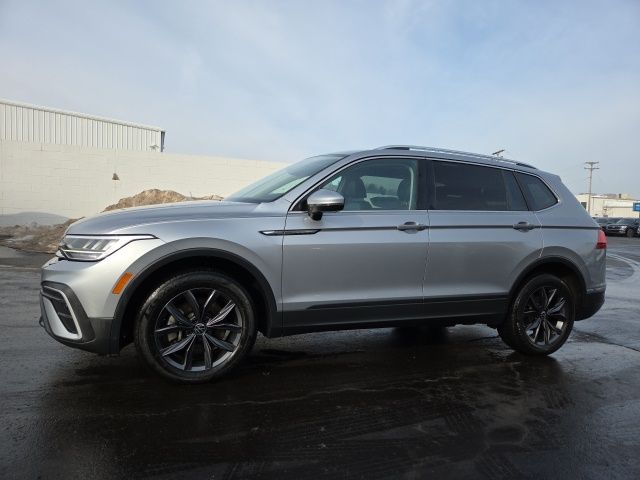 2023 Volkswagen Tiguan SUV 