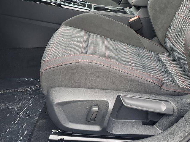 2026 Volkswagen Golf GTI S - Photo 11