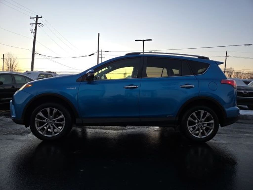 Used 2017 Toyota RAV4 Hybrid Limited SUV