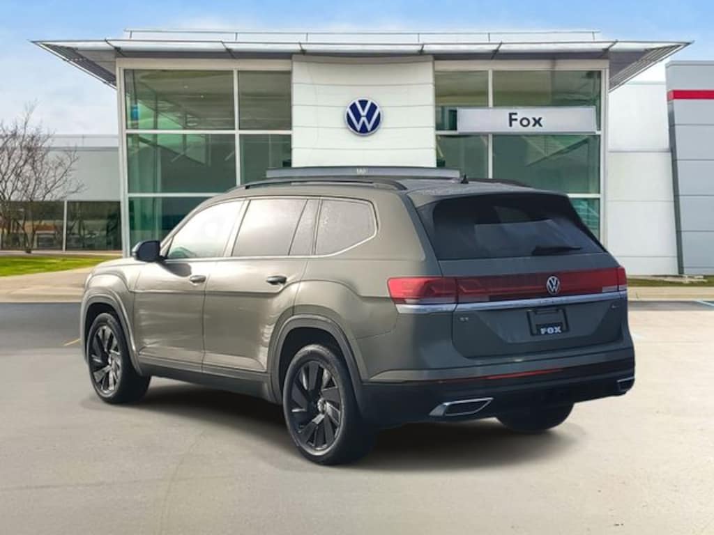 New 2026 Volkswagen Atlas 2.0T SE w/Technology SUV