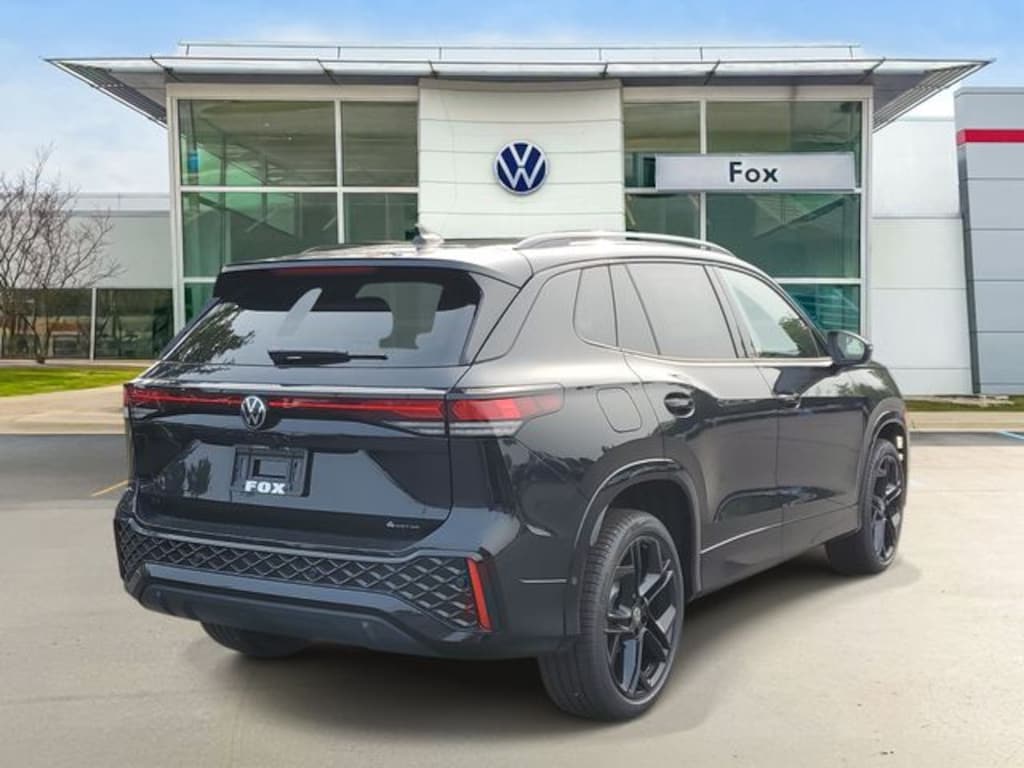 New 2026 Volkswagen Tiguan SE R-Line Black SUV