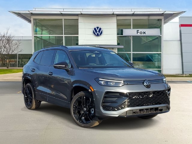 2026 Volkswagen Tiguan SE R-Line Black SUV
