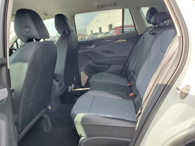 2026 Volkswagen Tiguan SE - Photo 15