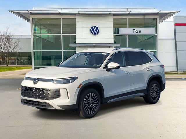 2025 Volkswagen Tiguan S photo 2