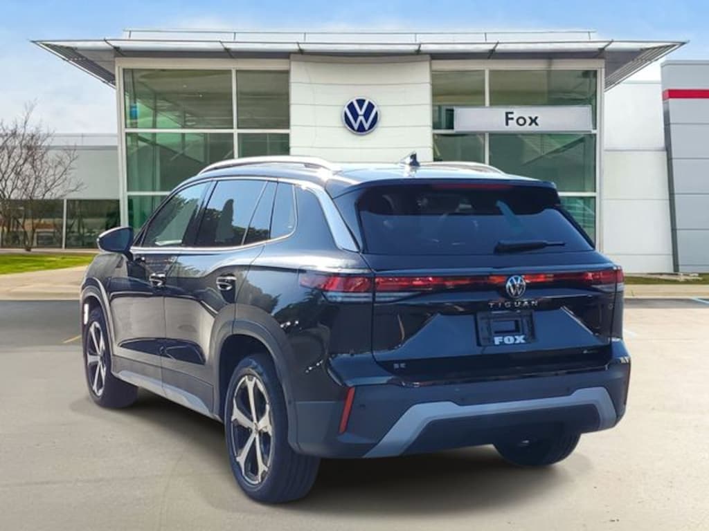 New 2026 Volkswagen Tiguan SE SUV