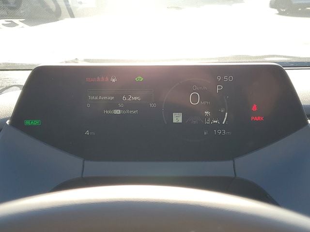 2026 Toyota Prius LE - Photo 16