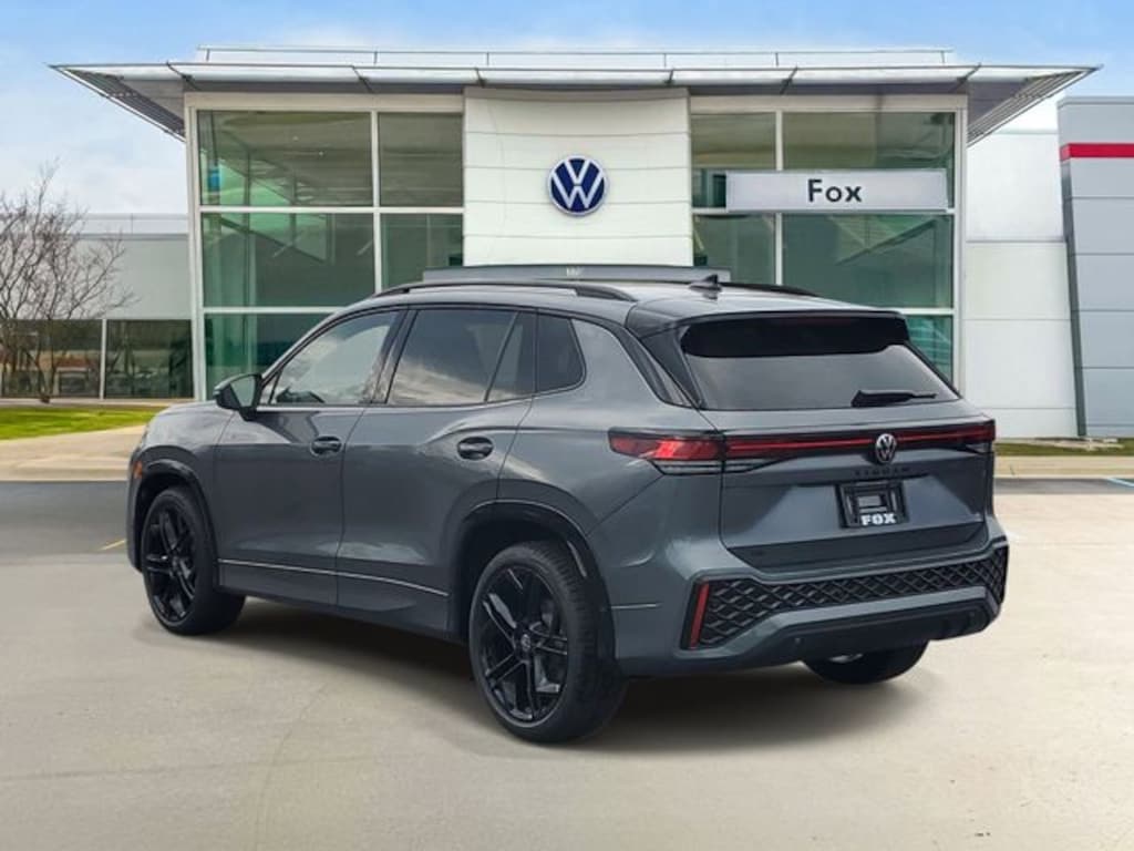 New 2026 Volkswagen Tiguan 2.0T SE R-Line Black SUV