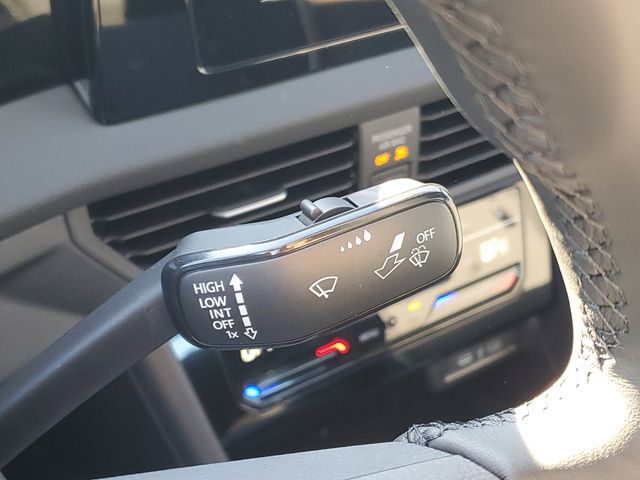 2026 Volkswagen Jetta Sport - Photo 17