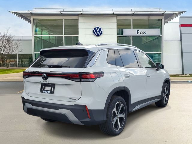 2026 Volkswagen Tiguan SE - Photo 4