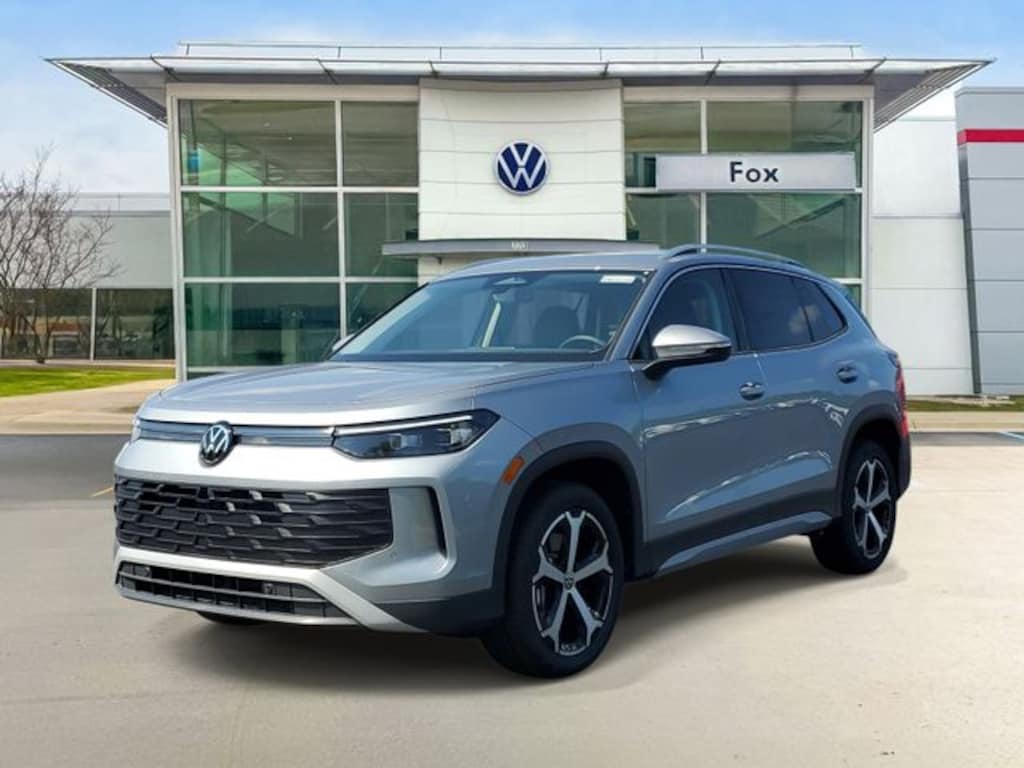 New 2026 Volkswagen Tiguan 2.0T SE SUV