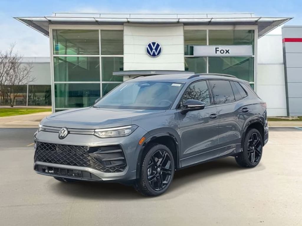 New 2026 Volkswagen Tiguan 2.0T SE R-Line Black SUV