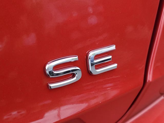 2025 Volkswagen Jetta SE - Photo 6