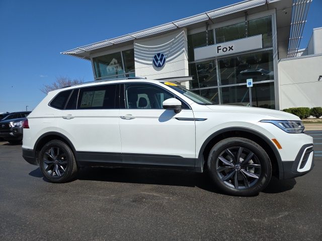 2023 Volkswagen Tiguan SE
