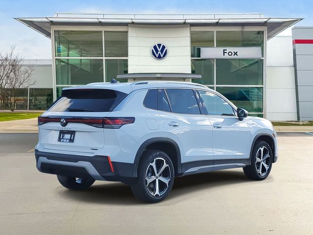 2026 Volkswagen Tiguan SE photo 4