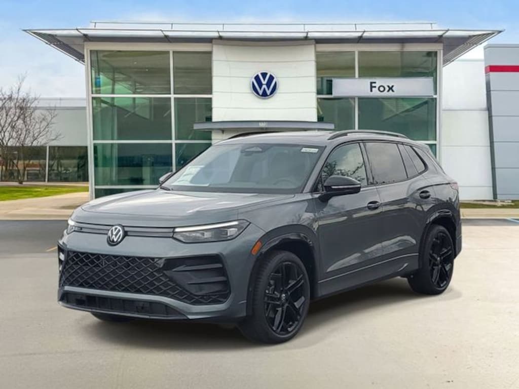 New 2026 Volkswagen Tiguan 2.0T SE R-Line Black SUV