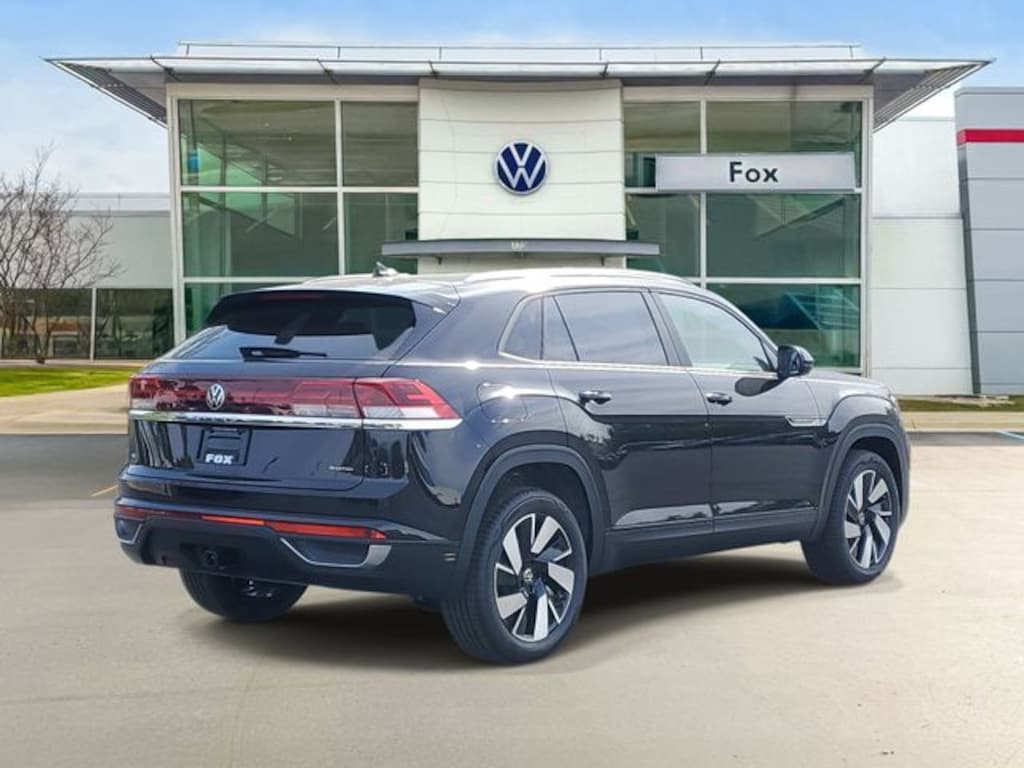 New 2026 Volkswagen Atlas Cross Sport SE w/Technology SUV