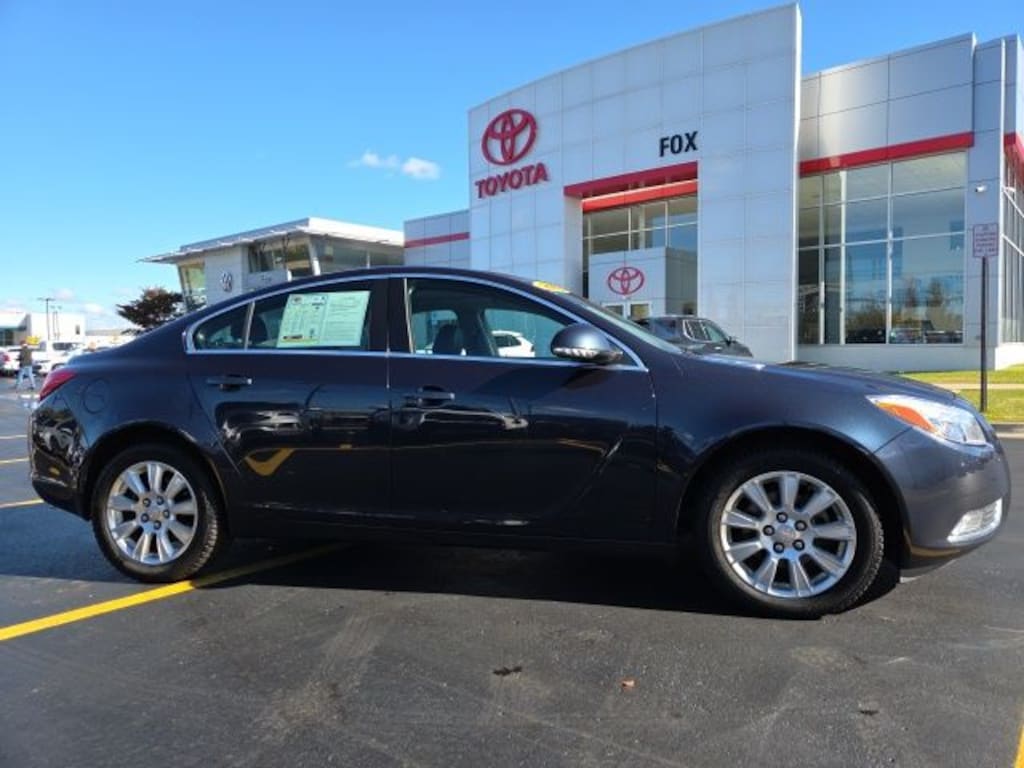 Used 2013 Buick Regal Base Sedan