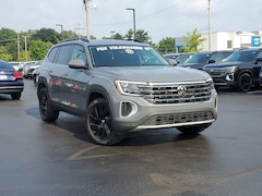 2026 Volkswagen Atlas SE w/Technology SUV
