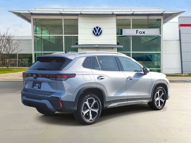 2025 Volkswagen Tiguan SE photo 4