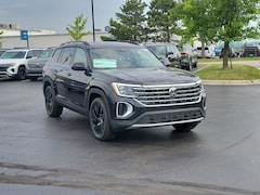 2026 Volkswagen Atlas SE w/Technology SUV