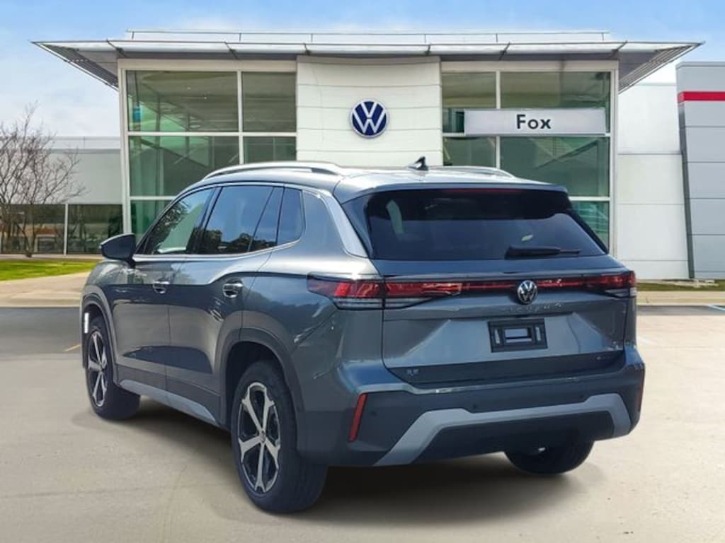 New 2026 Volkswagen Tiguan SE SUV