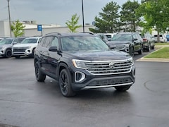 2026 Volkswagen Atlas SE w/Technology SUV