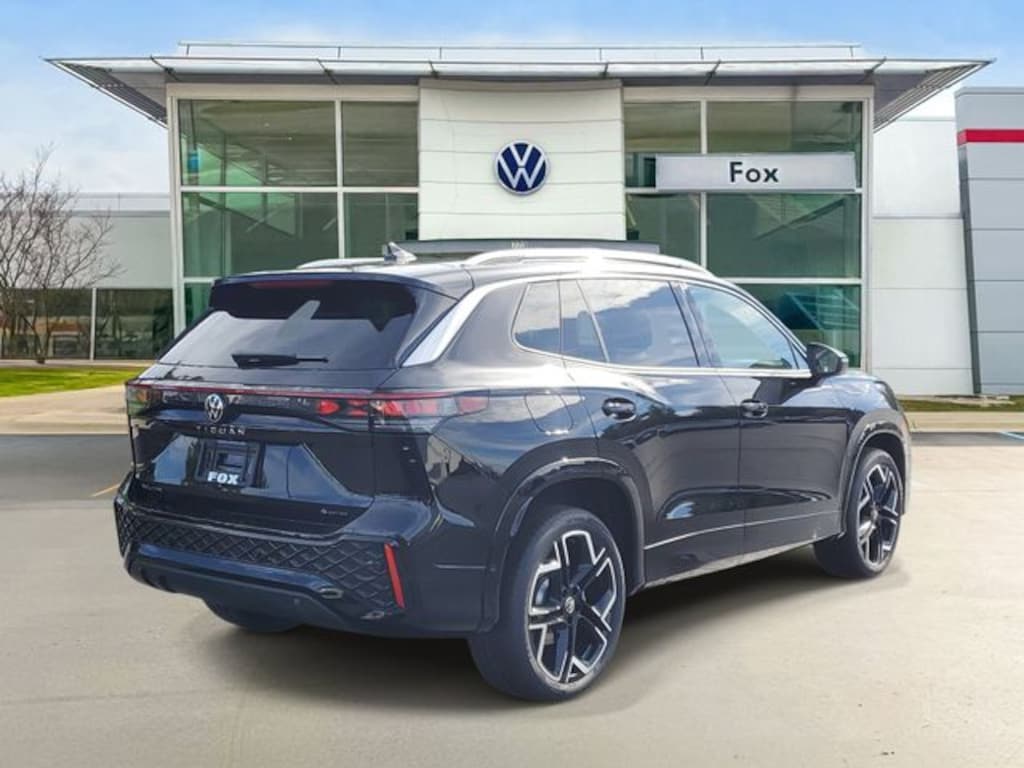 New 2026 Volkswagen Tiguan SEL R-Line Turbo SUV