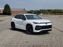 2025 Volkswagen Tiguan 2.0T SE R-Line Black SUV