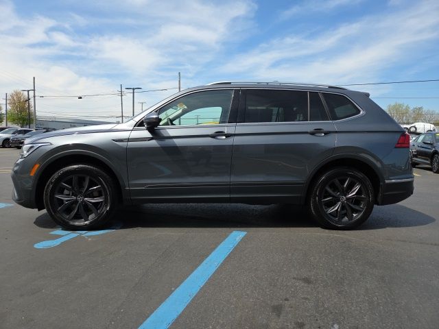 2024 Volkswagen Tiguan SE Wolfsburg Edition photo 3