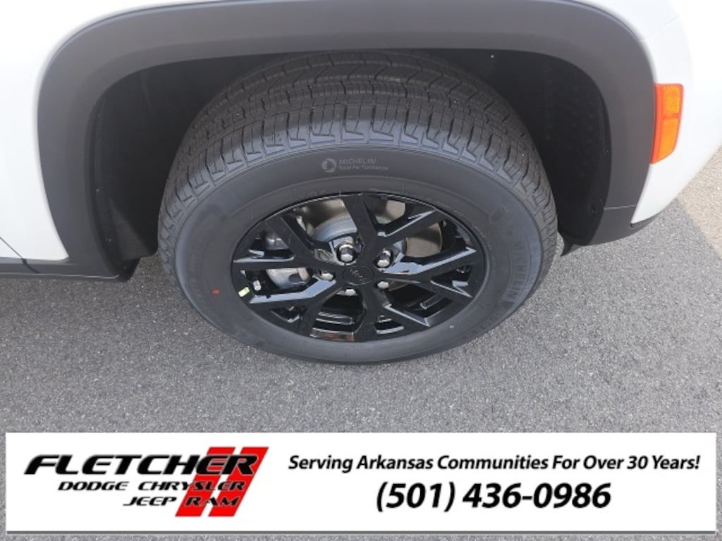 New 2025 Jeep Grand Cherokee L ALTITUDE X 4X4 Sport Utility