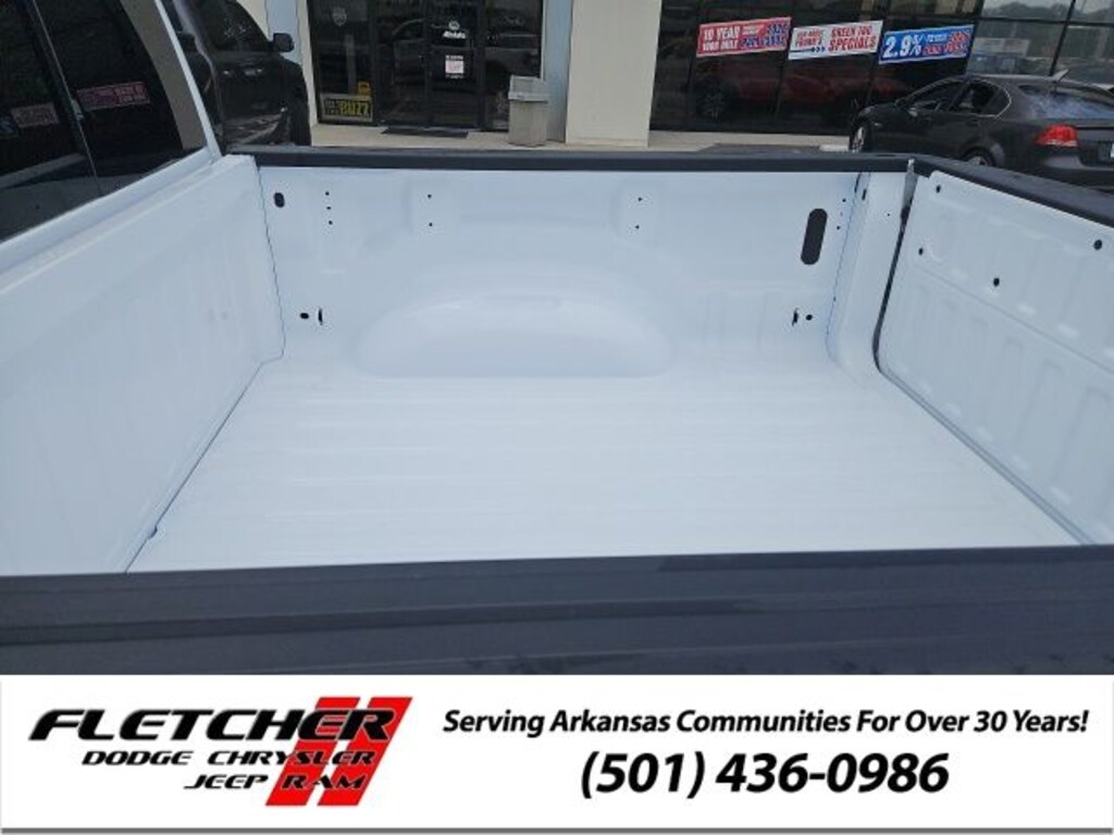 New 2026 Ram 1500 EXPRESS CREW CAB 4X4 5'7 BOX Pickup