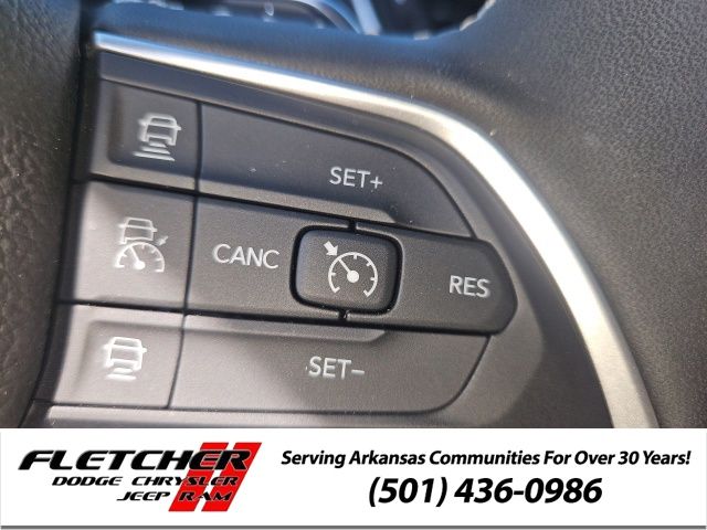2025 Jeep Grand Cherokee Laredo - Photo 13
