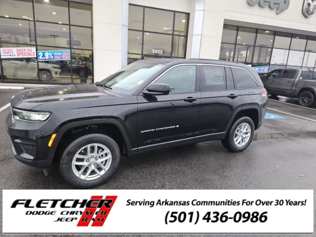 New 2025 Jeep Grand Cherokee LAREDO X 4X2 Sport Utility