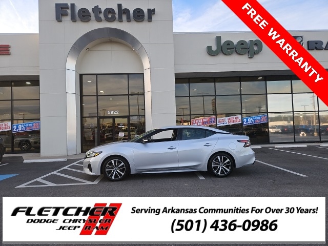 2023 Nissan Maxima SV's photo