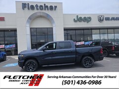 2026 Ram 1500 EXPRESS CREW CAB 4X4 5'7 BOX Pickup