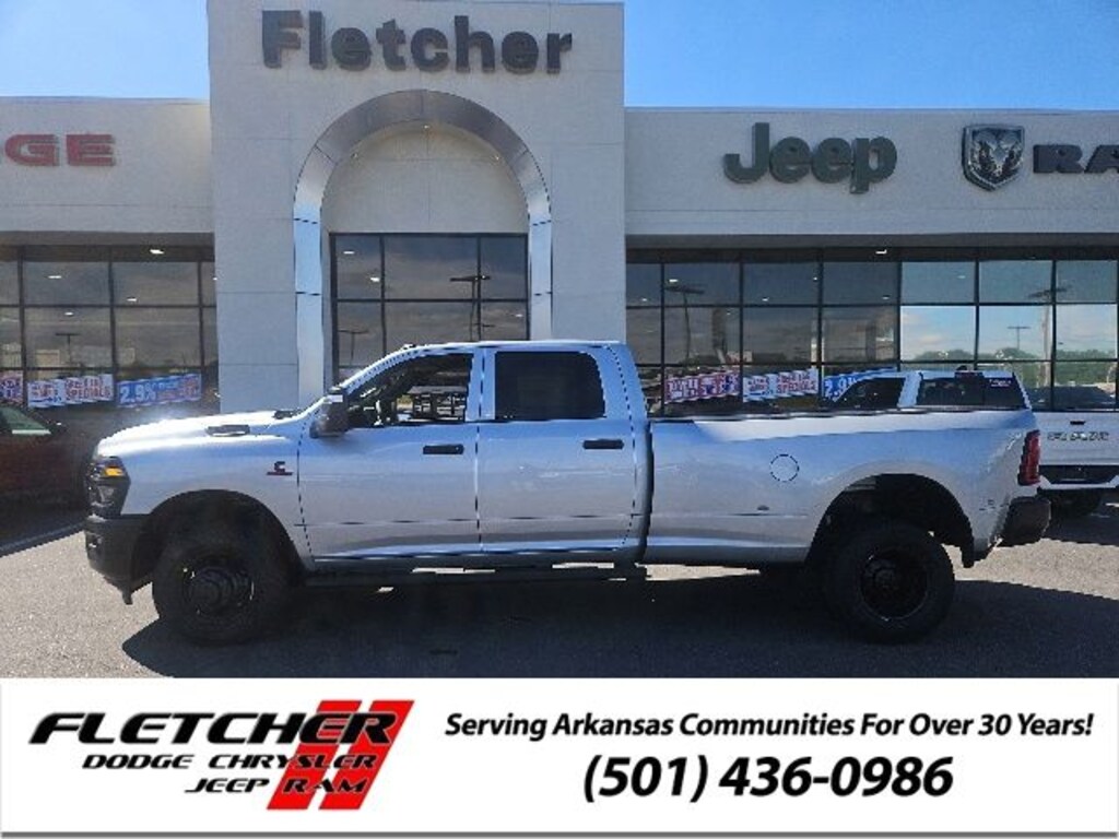 New 2026 Ram 3500 TRADESMAN CREW CAB 4X4 8' BOX Pickup