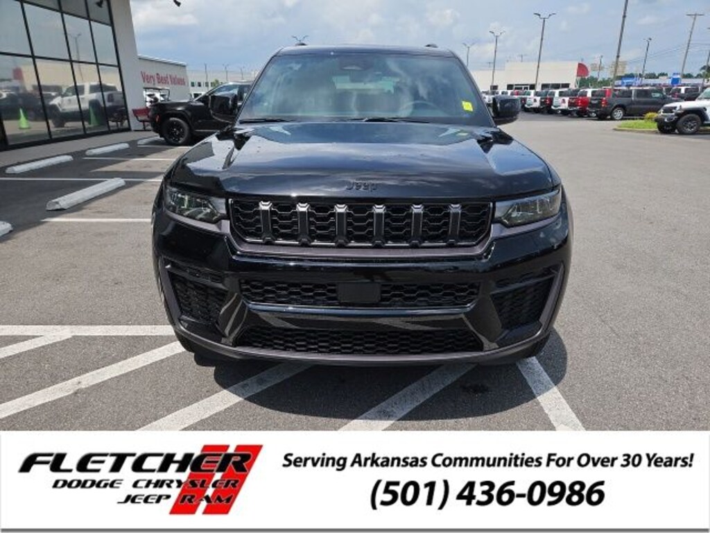 New 2026 Jeep Grand Cherokee L LAREDO ALTITUDE 4X4 Sport Utility
