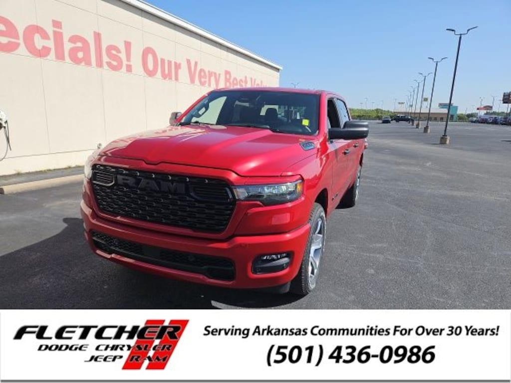 New 2026 Ram 1500 EXPRESS CREW CAB 4X2 5'7 BOX Pickup
