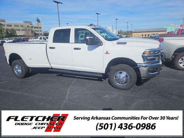 2026 Ram 3500 Tradesman photo 2