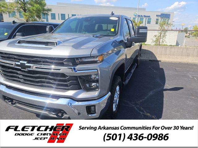 Used 2024 Chevrolet Silverado 2500HD LT with VIN 2GC4YNE75R1203240 for sale in Little Rock