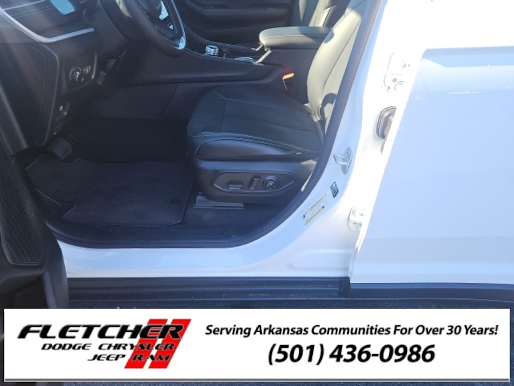 New 2025 Jeep Grand Cherokee ALTITUDE X 4X4 Sport Utility