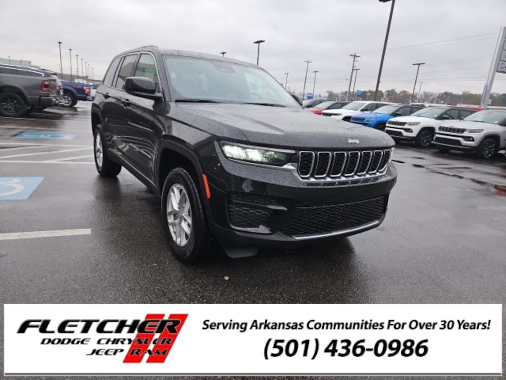 New 2025 Jeep Grand Cherokee LAREDO X 4X2 Sport Utility